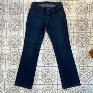 Jag Jeans Low Rise Bootleg size 6